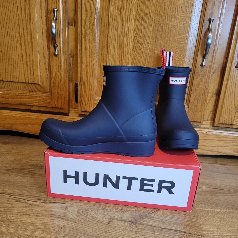 Hunter Blue Winter & Rain Boots - Picture 5 of 12
